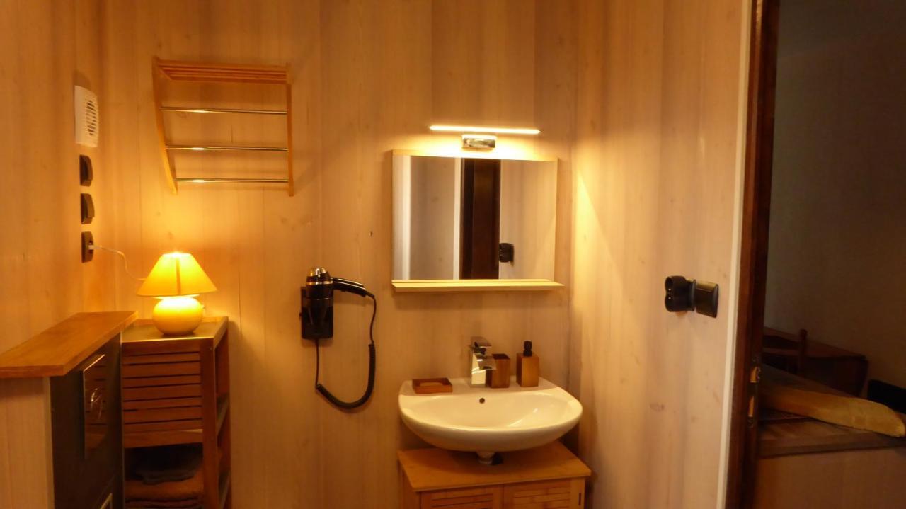 Les Pucines Bis Bas De 29 M2 Luxe Rez De Jardin Climatisation Plein Sud Apartamento